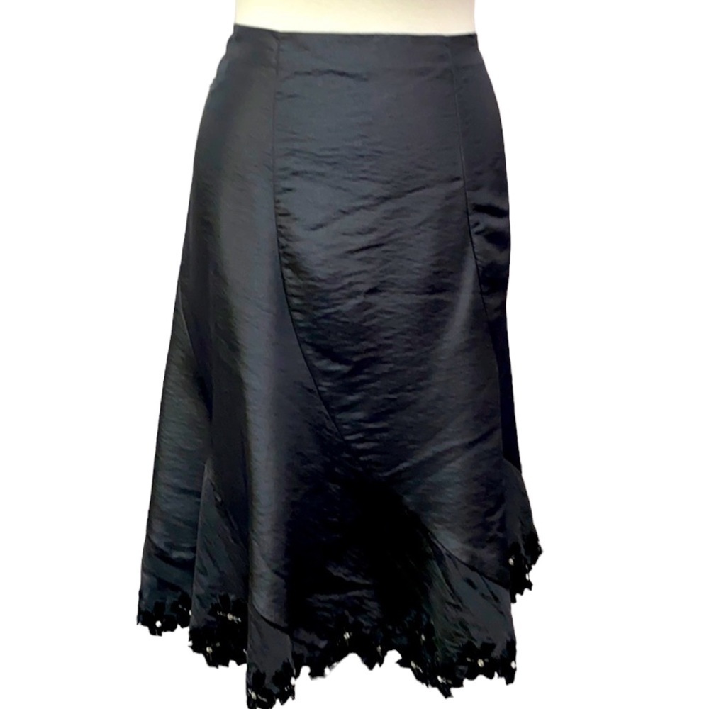 Expo NY Taffeta Scalloped Velvet Beaded Hem Black Skirt